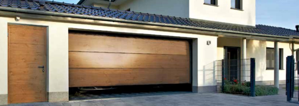 City Garage Doors can offer garage door repairs, replacement windows, side doors, fascias and guttering for your garage.
